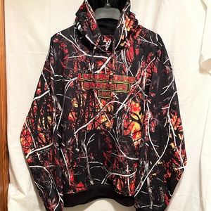 Moonshine Attitude Attire Wildfire Camo hoodie XL NWOT